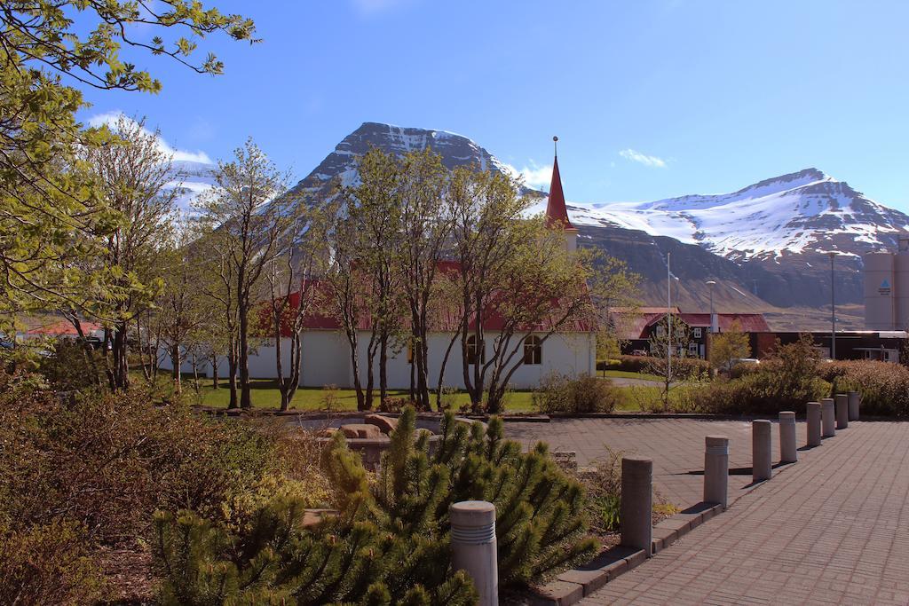호텔 아우스투르 Reydarfjordur 외부 사진